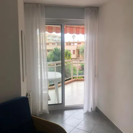 Riviera Apartment
